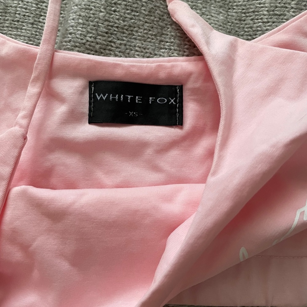 NEW WHITE FOX SPORTS BRA - Picture 3 of 3